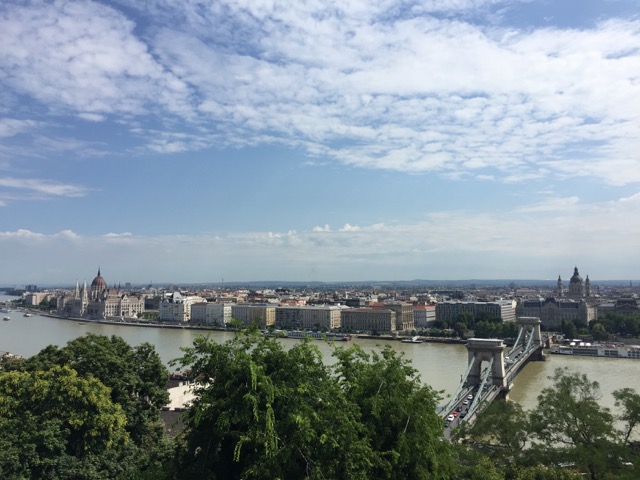 268a6890-b12b-40fe-8b83-93e971473065