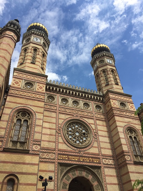 575979cc-f9c4-450a-98d1-cfbeb55891a6